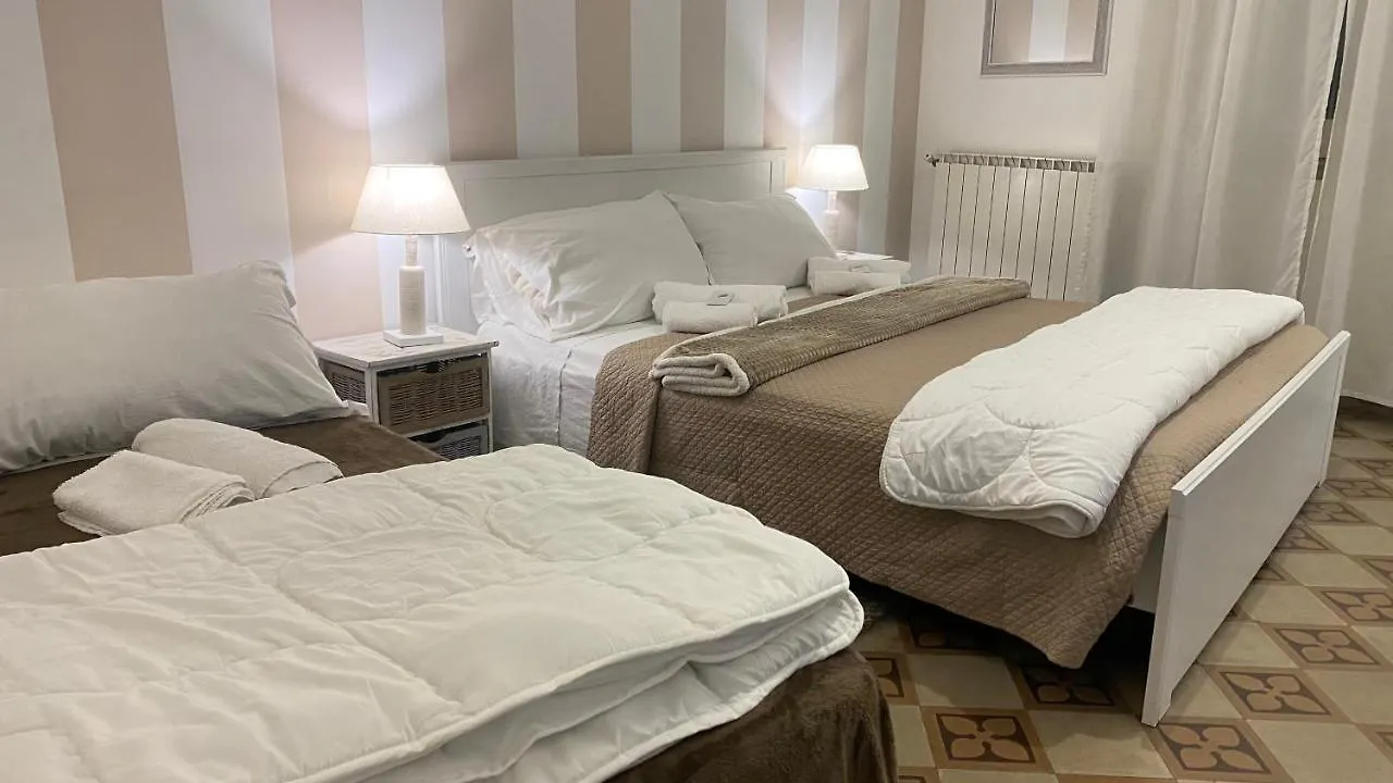 פלרמו B&B Politeama Art לינה וארוחת בוקר